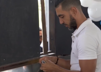 V0801144 Jefe puso a prueba a sus empleados y le da tremenda sorpresa part2