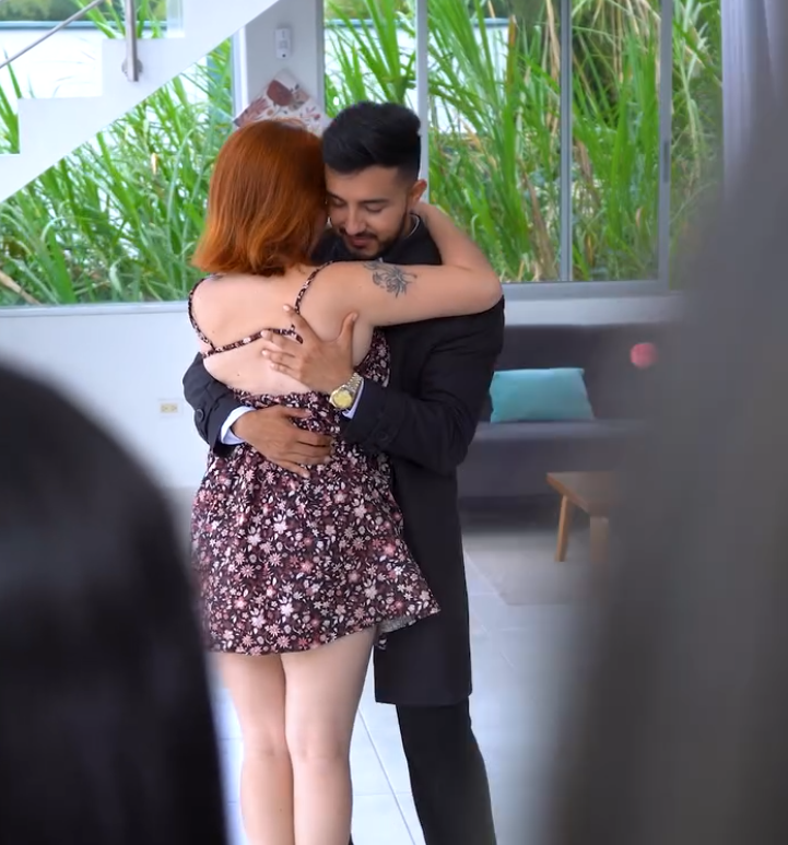 V0801149 A la mujer que calce este zapato se casara conmigo part2