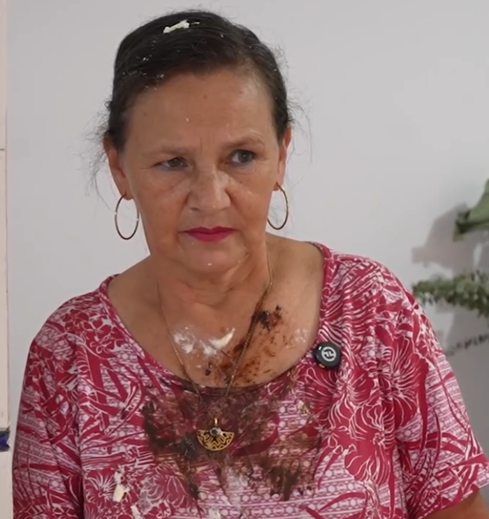 V1301069 Confundió a su suegra con la sirvienta y se llevó esta sorpresa part2