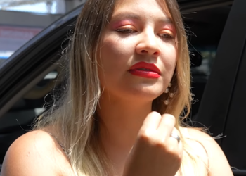 V1301075 Vendedora de autos me rechazó por ser del campo part2