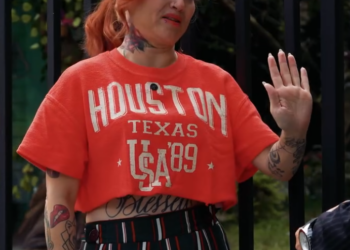 V1601065 Regalo el dinero de su papá a estas personas de la calle sin imaginar lo que haría part2