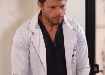 V2301139 Mujer de la calle compró a esta vagabunda  part2