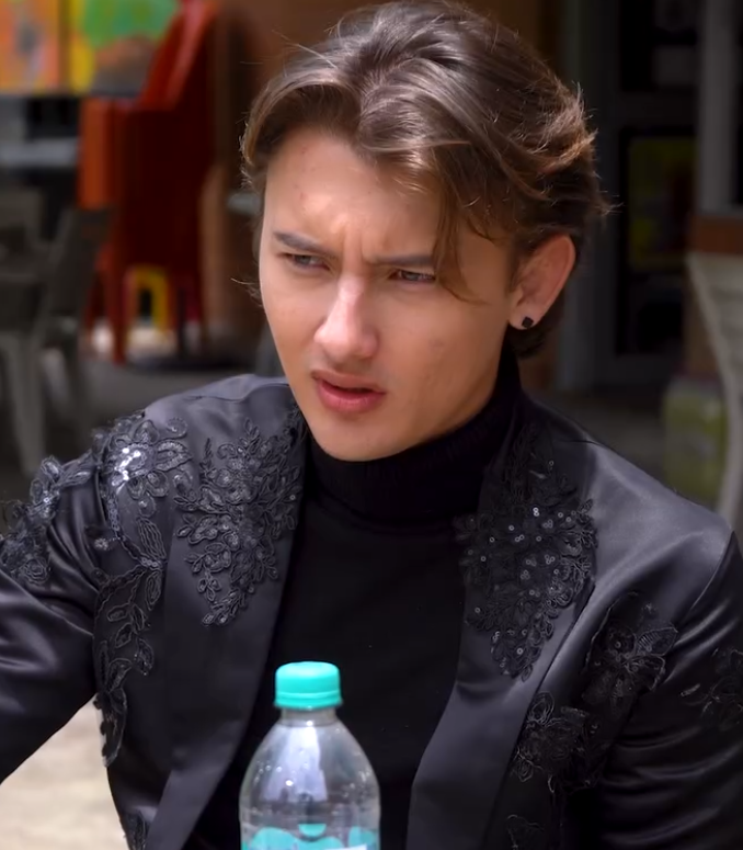 V2301182 La humillaban por ser vagabunda sin imaginar en quien se convertiría part2