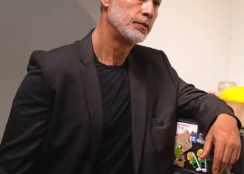 V2301236 Sirvienta reveló el secreto de su patrona, pero la vida le dio una lección part2