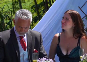 V1601013 Se metió con un anciano por su dinero y la termino pagando bien caro part2