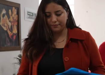 V1301018 Millonario puso a prueba a sus empleados y este fue el premio que recibieron part2