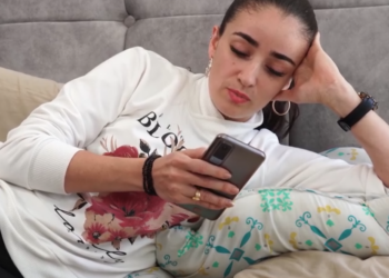 V1601017 Después de años descubrió que su esposo tenia una doble vida part2