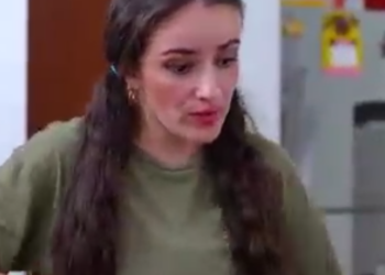 V1601020 Llevó a esta vagabunda a su casa sin saber que esto pasaría part2