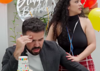 V0901254 Ocultó su madre toda la vida y ella apareció el día de su cumpleaños para darle el regalo de su vida part2