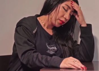 V0901255 Humillaba a su hija de la peor manera pero fue puesta en su sitio part2