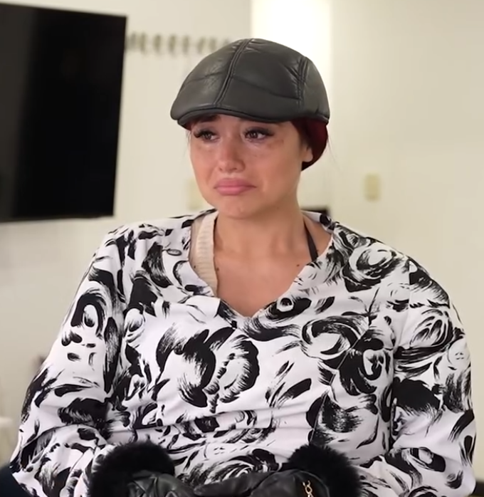 V1001140 Esposa se operó toda para parecerse a la amante de su marido part2