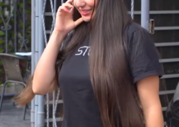 V1601029 Esta madre abandona a su bebe en una café part2