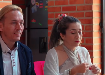 V1601035 Se enamoro de una mujer 20 años mayor que el y esto fue lo que sucedió cuando ella hizo esto part2