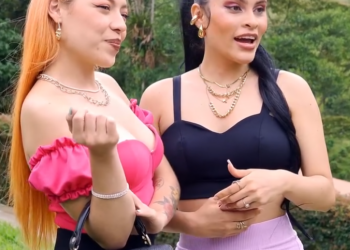 V2101112 Mujer millonaria se enamoró de su guardaespaldas a escondidas part2