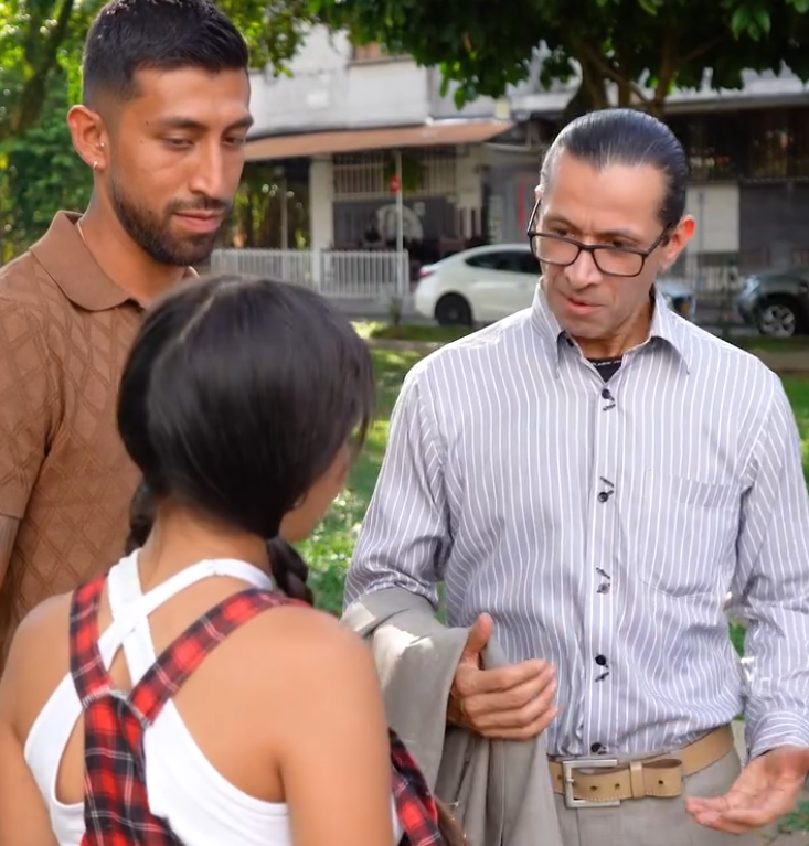 V2101084 Niña genio expone el secreto de su madrastra de esta forma part2