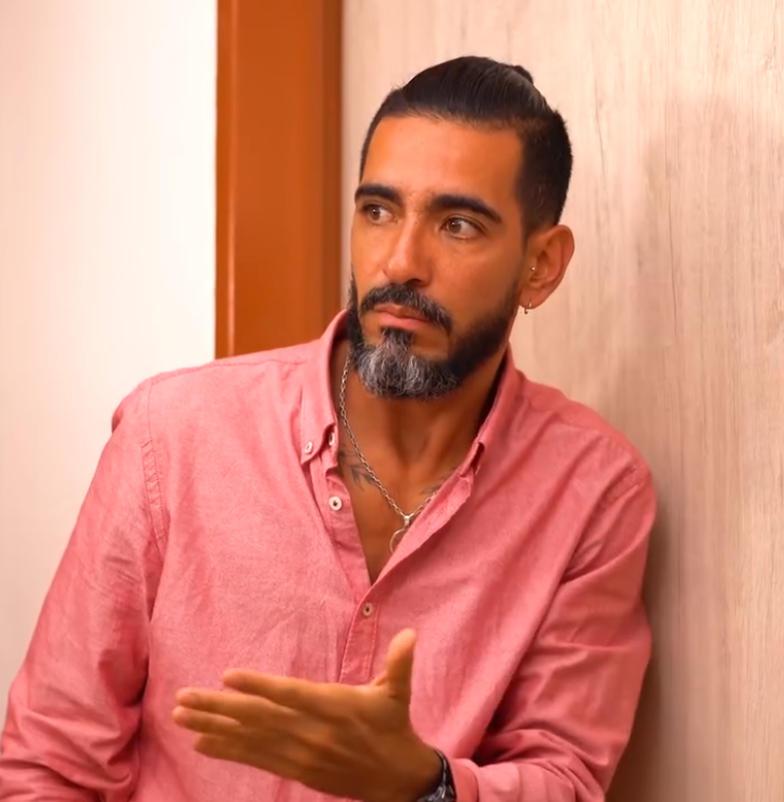 V2101086 Nunca Juegues Con Los Sentimientos De Dos Mujeres Inteligentes part2