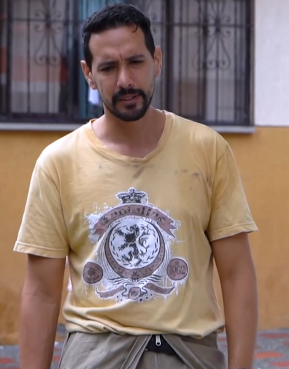 V2101072 Lo humilló por ser el jardinero, pero no imaginó quien realmente era part2