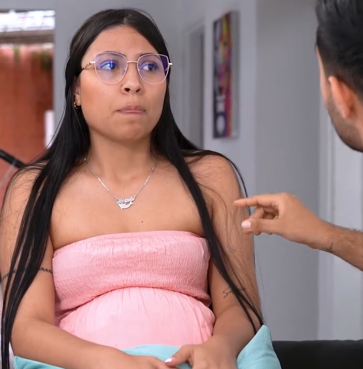 V2101074 Amigas se embarazaron al mismo tiempo sin imaginar lo que descubrirían part2