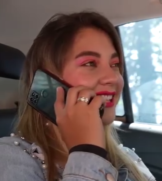 V1301038 Perdonó los errores de su esposo una y otra vez pero él nunca cambió part2