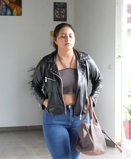 V1301043 Se metió con un anciano por el iPhone 15 y lo terminó pagando muy caro part2