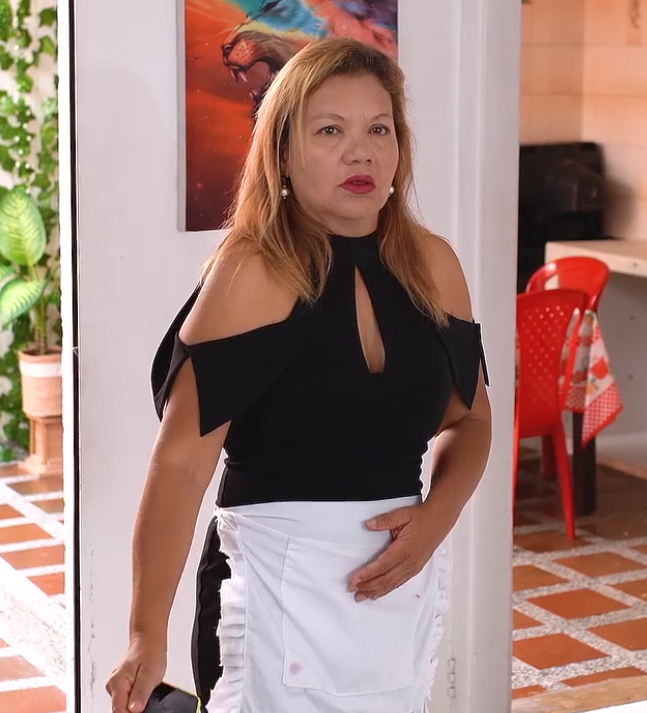 V1601040 Confundió a su suegra con la sirvienta y se llevo esta gran sorpresa part2