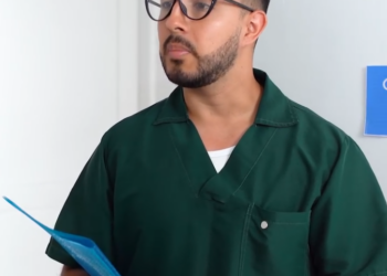 V2101135 Le dio de comer cuando mas lo necesitaba y la vida la recompenso de esta manera part2