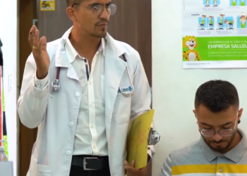 V2101138 Mi esposo al recuperar la vista me dejó por fea part2