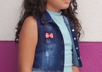 V0701050 Niña pobre le enseña a niña rica a valorar su vida de la mejor manera part2