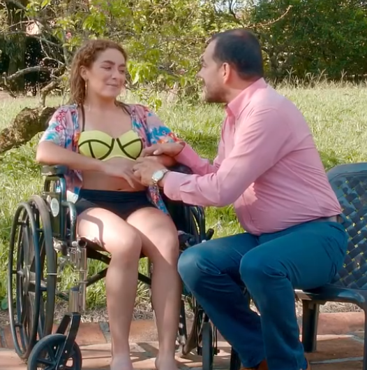 V0701057 Se enamoró del empleado de limpieza sin saber quien era part2