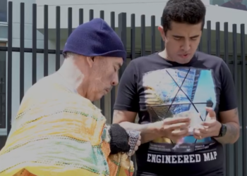 V0901047 Vagabundo encuentra anillo de empresario y quedaron asombrado con lo que hizo part2