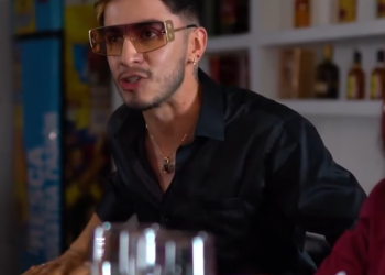 V0901052 Niegan la entrada a anciano en club sin saber que era el dueño part2