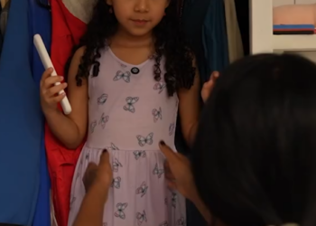 V1301049 Niña genio le salva la vida a su madre con este truco part2