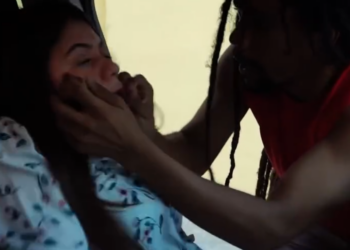 V1601047 Le salva la vida a esta chica MILLONARIA y no creerás como le pago part2