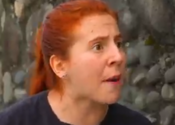 V2301220 Las tenía muy grandes pero era por una triste razón part2