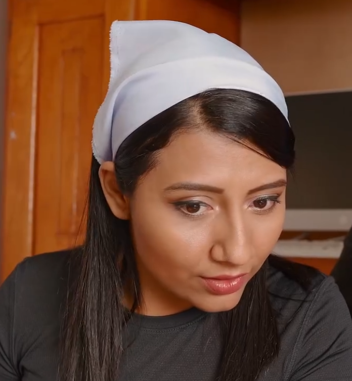 V0701064 Millonario le dio esta recompensa a la mejor empleada part2