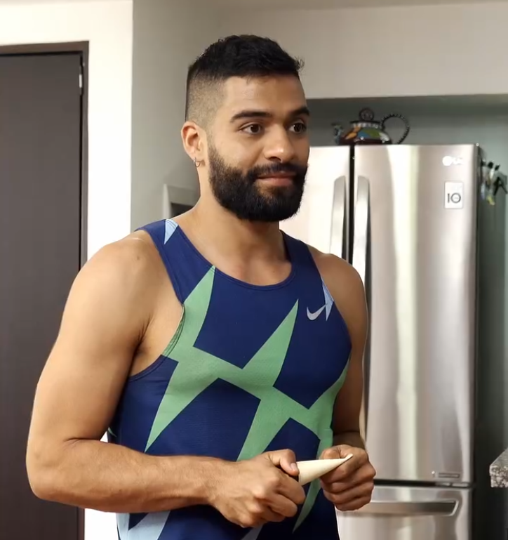 V2801032 Engañe a mi esposo con su hermano sin imaginar que seria feliz con los dos part2