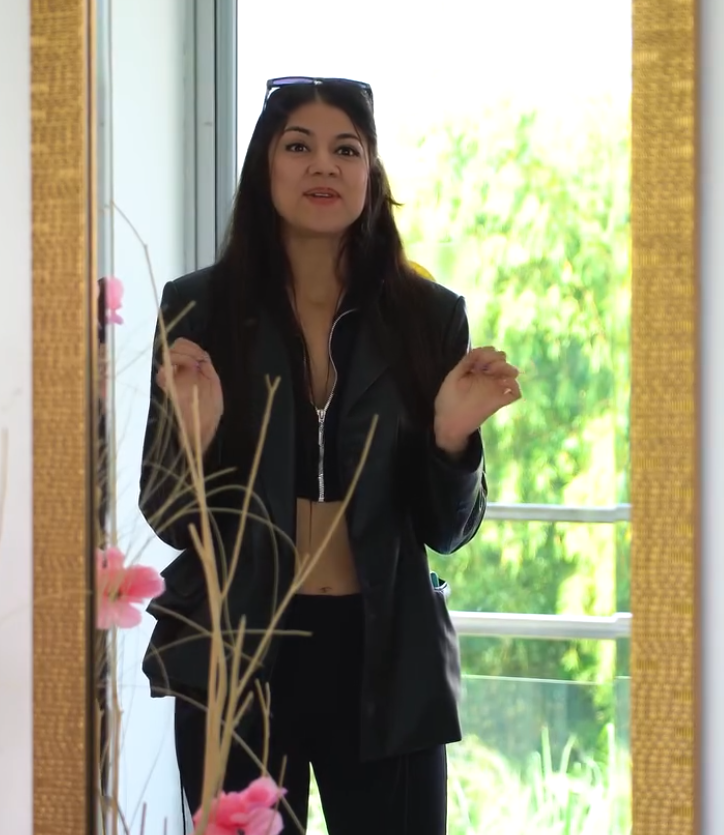 V2801047 Millonario convirtió a esta vagabunda en una hermosa modelo part2