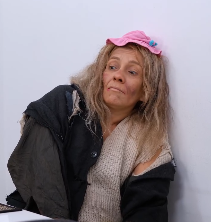 V0901123 Por ser indigente la rechazaron, sin imaginar quien era part2