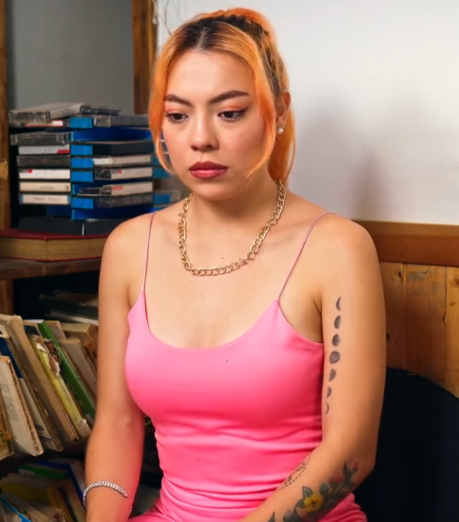 V2801118 Le pidió AYUDA a un desconocido en esta servilleta part2