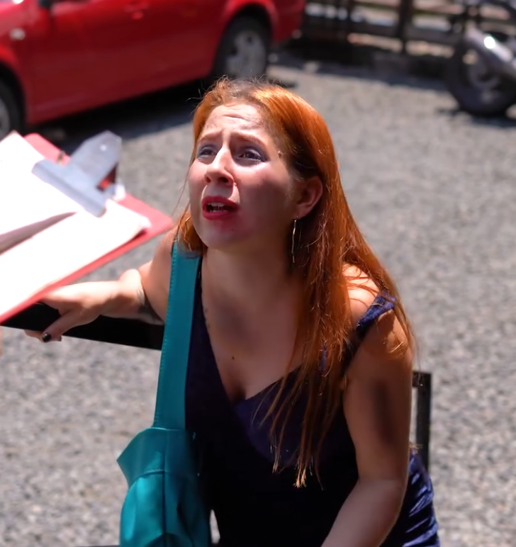 V2801228 Millonaria le roba el dinero a esta mujer sin imaginar cual era la razón part2