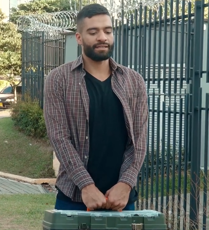 V0402015 Le hizo esto al compadre de su esposo sin imaginar la lección que le tenia la vida part2