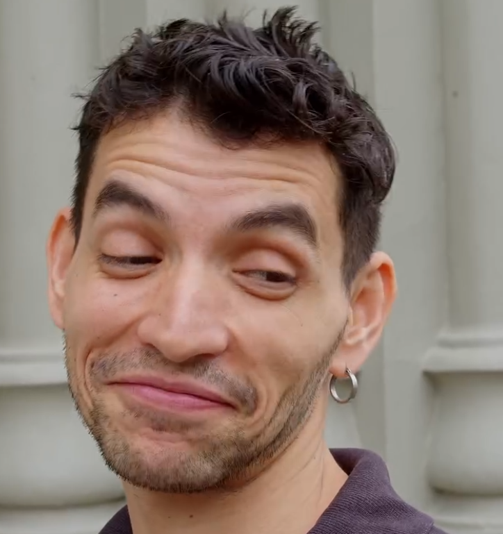 V0901131 Llevo a su hija a vivir a casa de su esposa sin imaginar lo que le harían part2