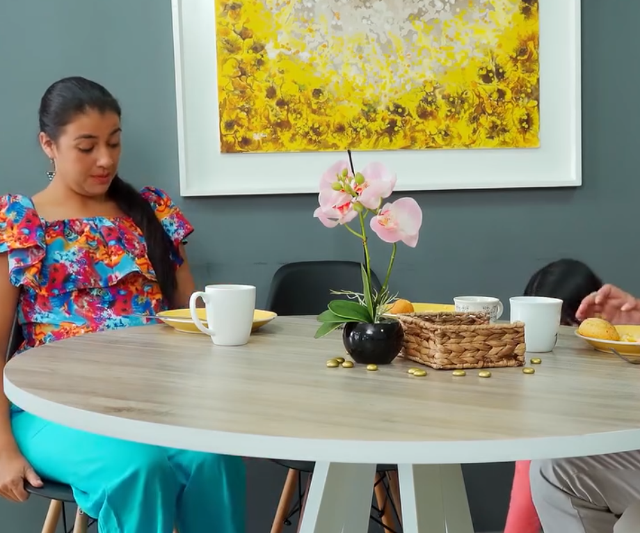 V0901135 Nunca imagino de que manera descubrirían las humillaciones que le hacía a su hijastra part2