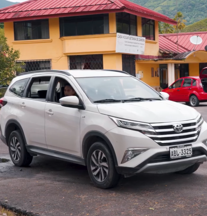 V1001105 El hijo que abandono a su padre por seguir a una mujer ambiciosa part2