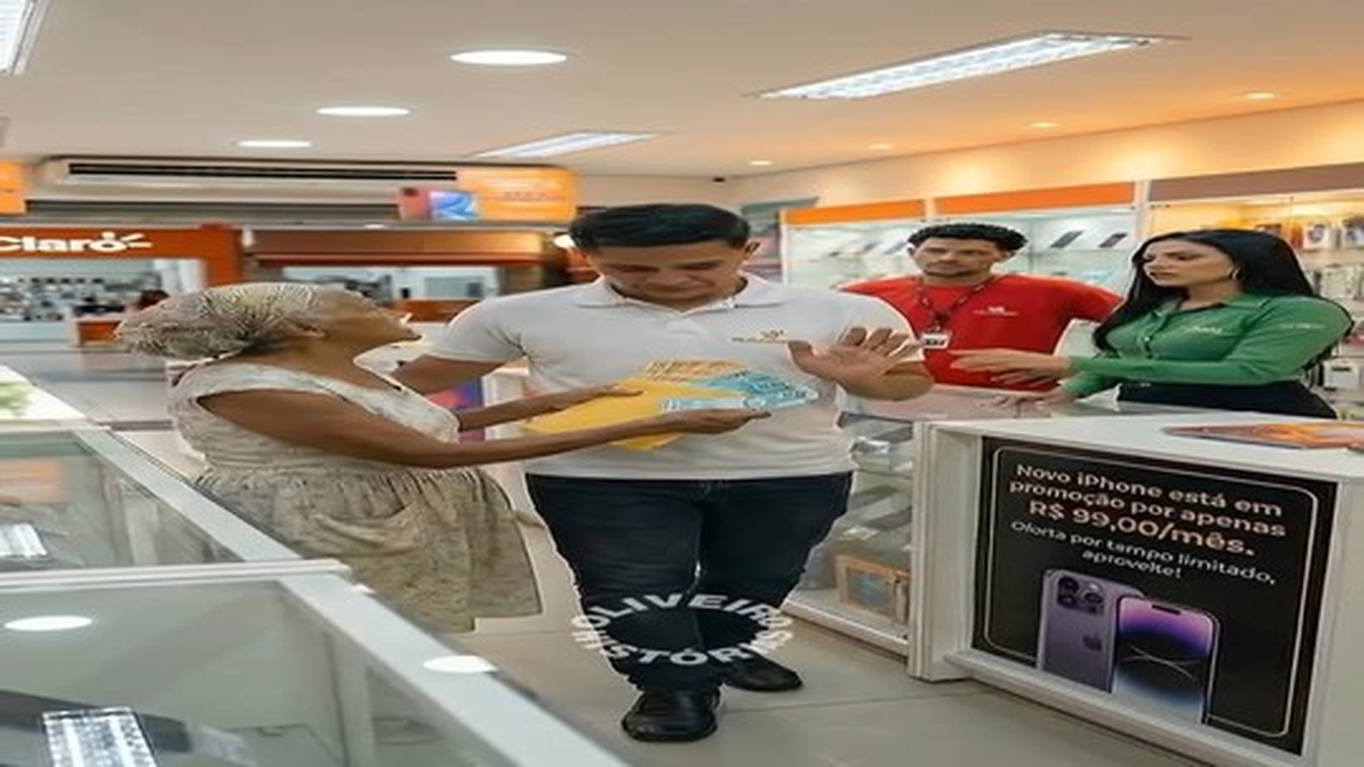 Parte 2 : V1106309 Não julgue ninguém pelas roupas. #reflexãoReflexão #reflexo es | Suspect & Expose TV