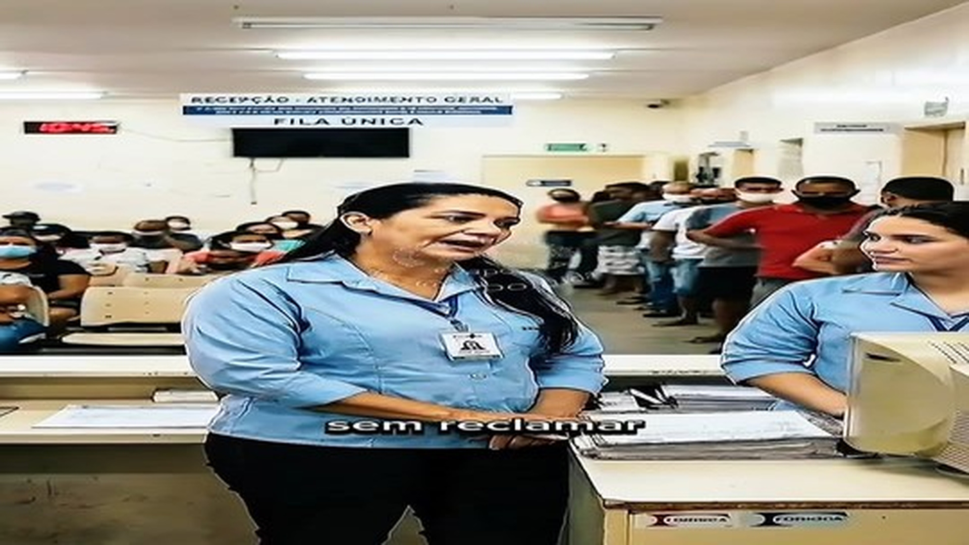 Parte 2 : V1306623 Chamaram Ele de Faxineiro Mas Era o Único Que Podia Salvar Aqueles | Baby Animal