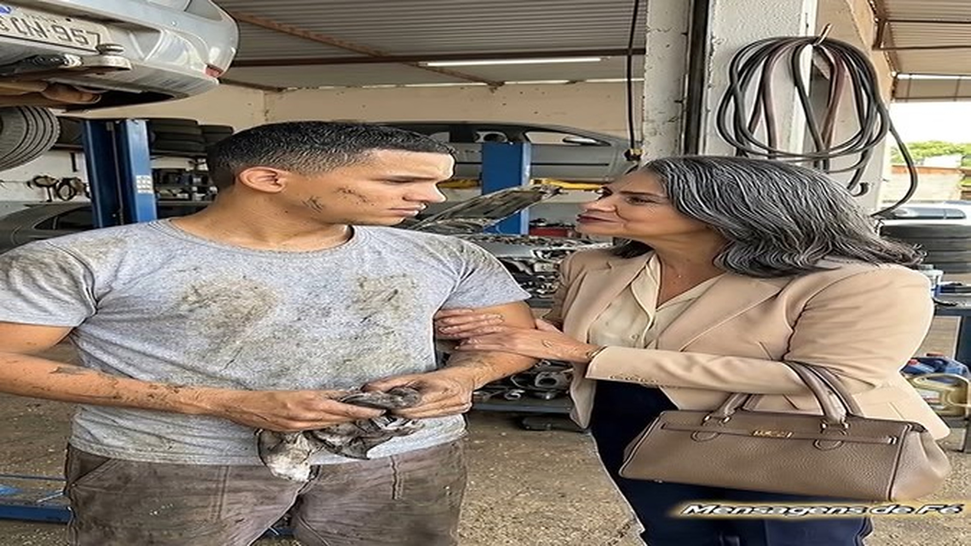 Parte 2 : V1707127 O verdadeiro valor de uma pessoa está no caráter, não na aparência ou | Báo Online Buổi Sáng67